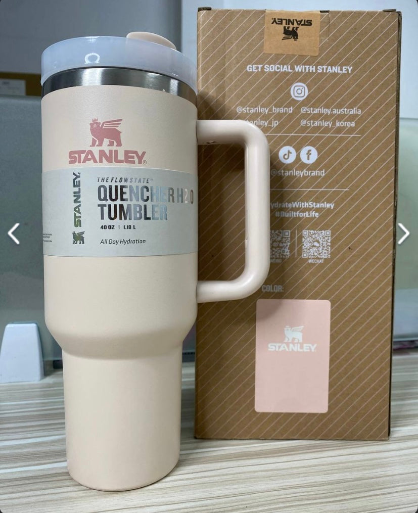 Termo Viajero Stanley 40oz - para bebidas frías y bebidas calientes.