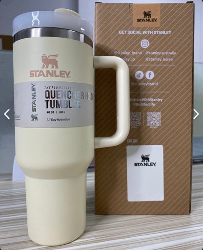 Termo Viajero Stanley 40oz - para bebidas frías y bebidas calientes.